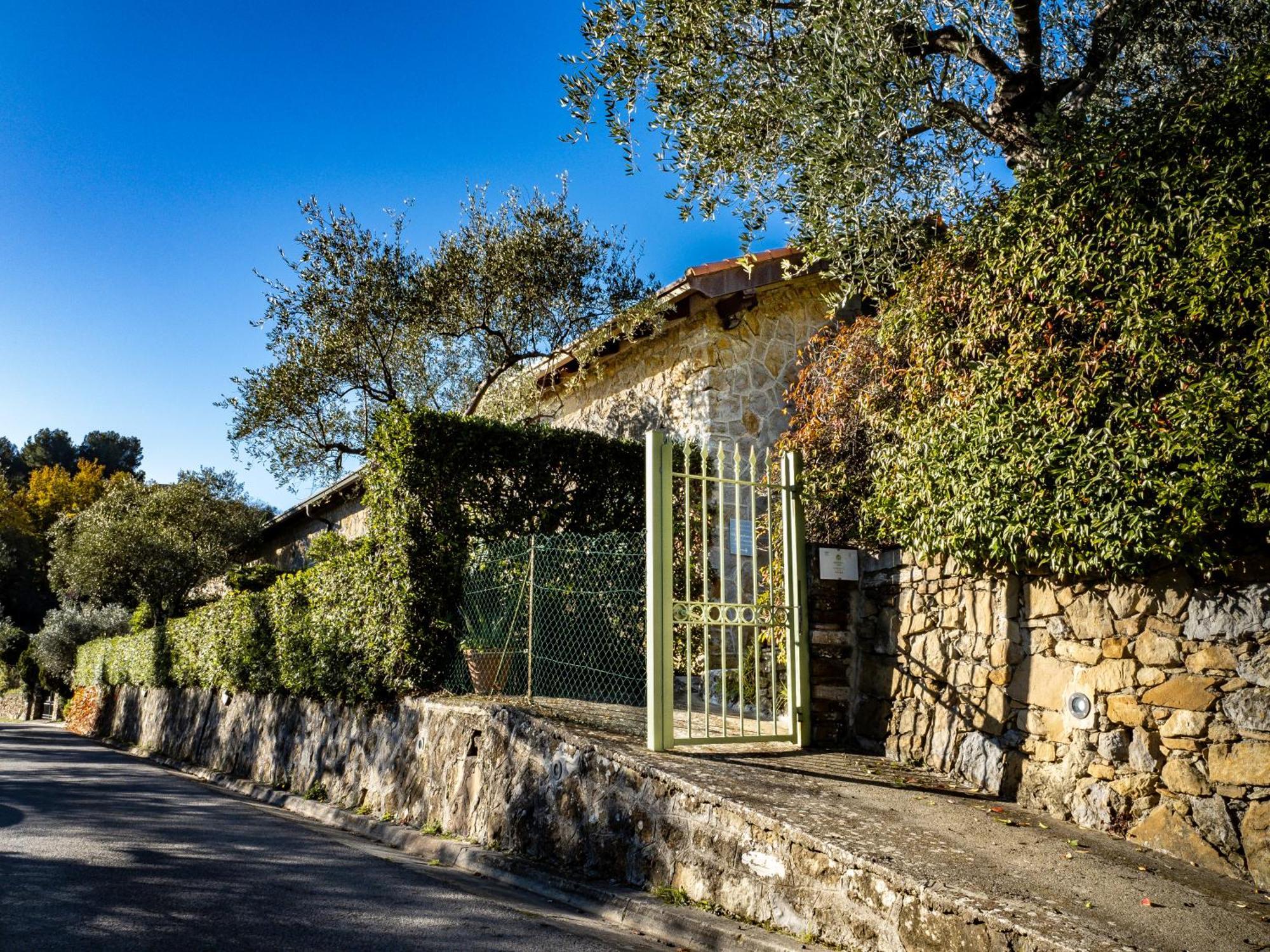 Terre Bianche Appartamenti Dolceacqua Eksteriør bilde