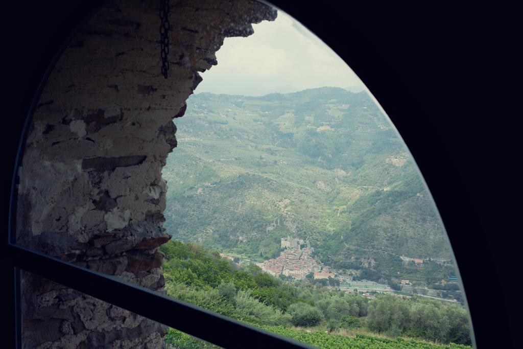 Terre Bianche Appartamenti Dolceacqua Eksteriør bilde