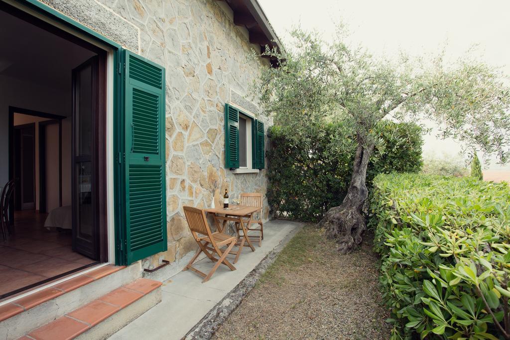 Terre Bianche Appartamenti Dolceacqua Eksteriør bilde